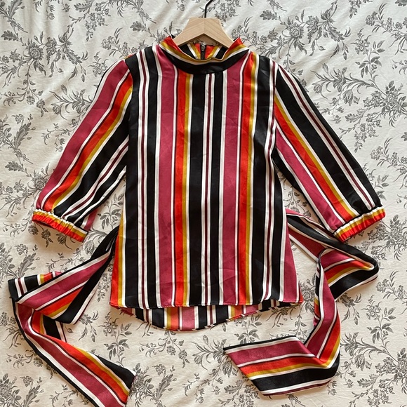 Zara Tops - Zara TRF Bold Printed Mockneck Tie Blouse